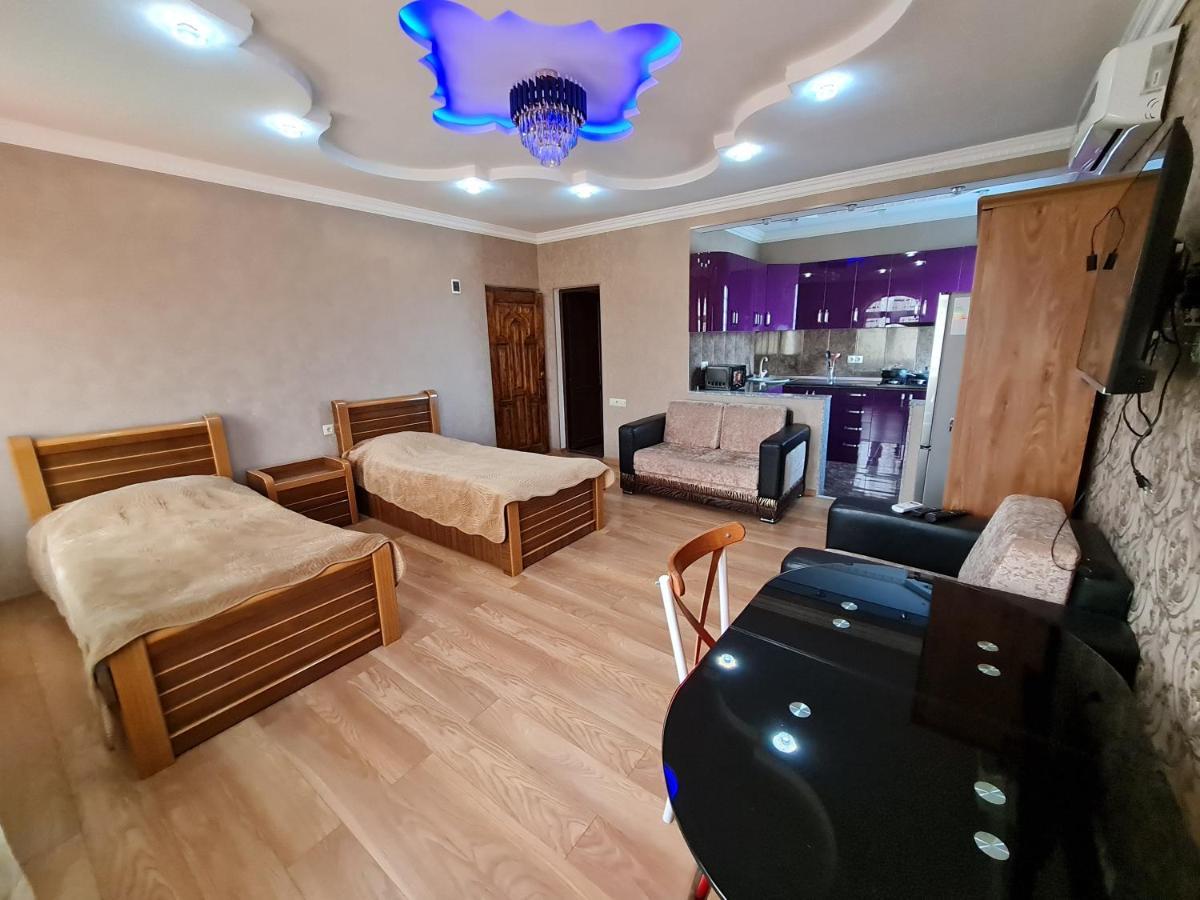 Gricko Hotel Tbilisi Exterior foto